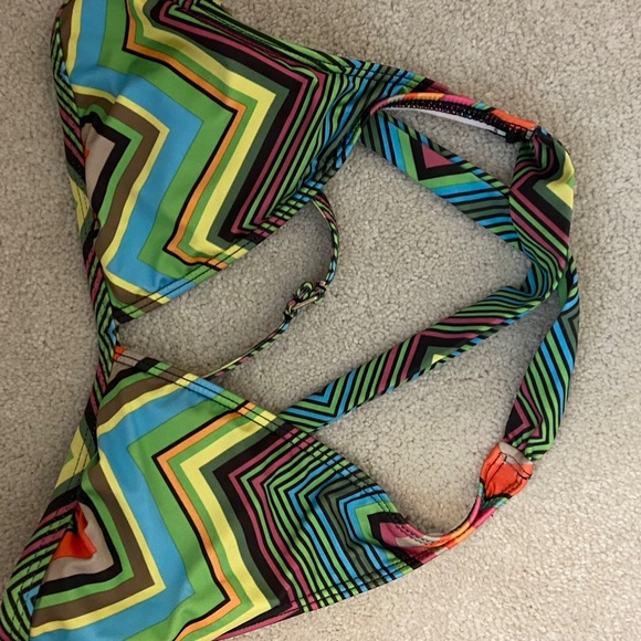 Bikinis Galore Bundle! - Picture 2 of 16